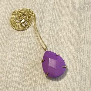 Kendra Scott necklace